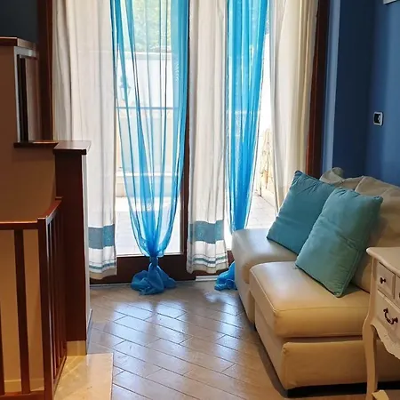 Apartment Alexander House - *