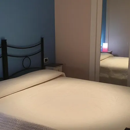 Alexander House - Apartment