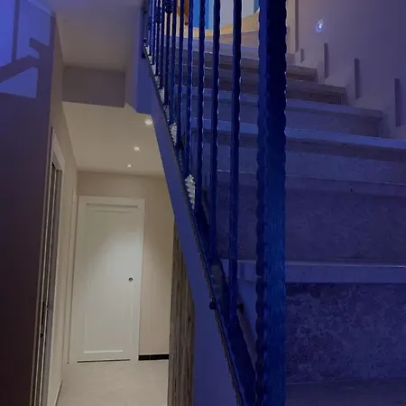 Alexander House - * Alghero